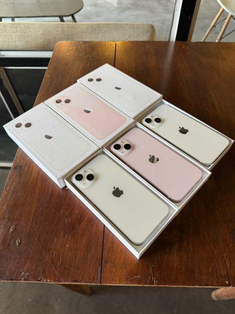 Iphone 13 128gb inter all operator Pink dan Putih