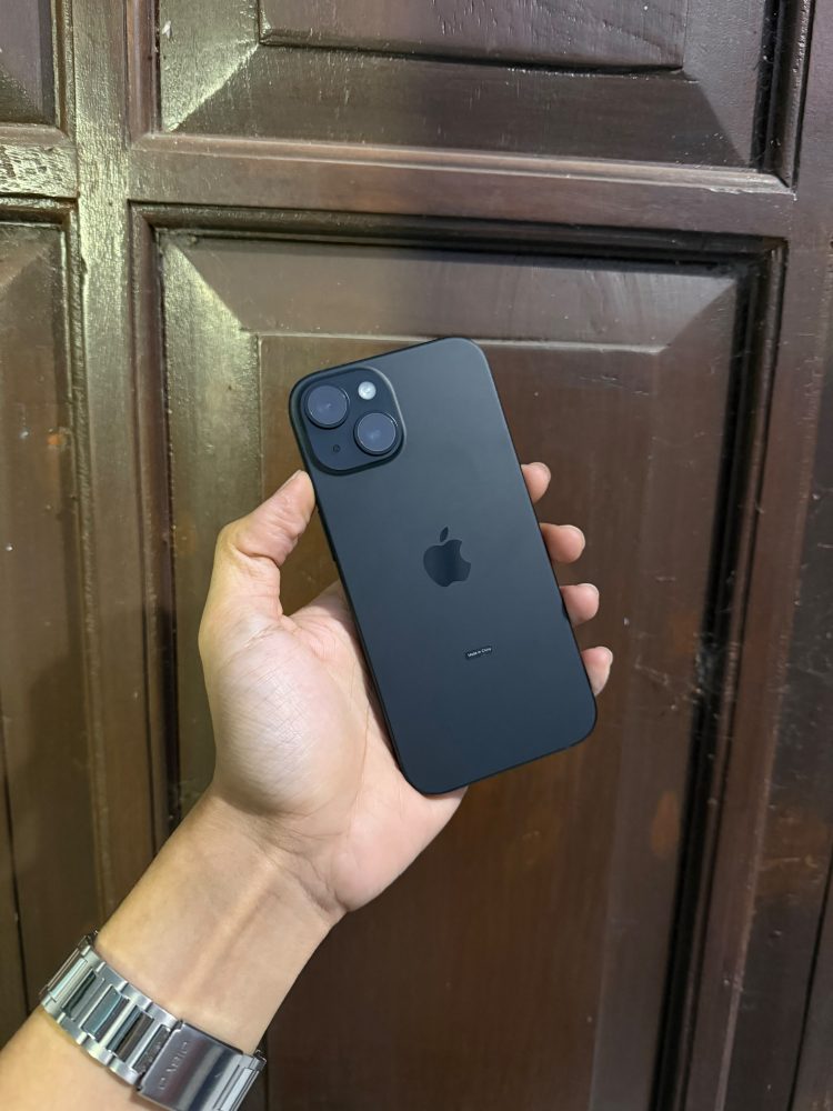 Iphone 15 128gb iBox Bh100% Hitam